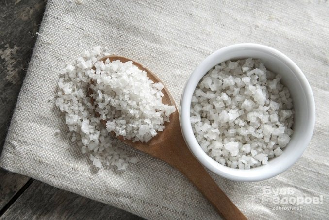 Морская соль часто используется при лечении геморроя