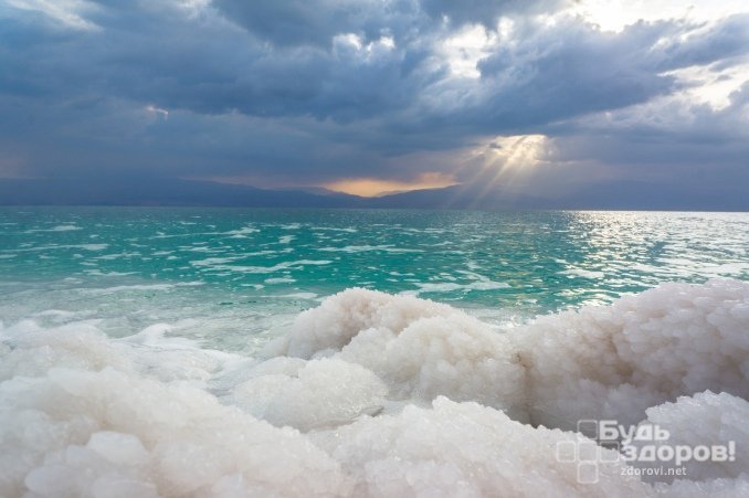 Преимущества лечения псориаза на Мертвом море