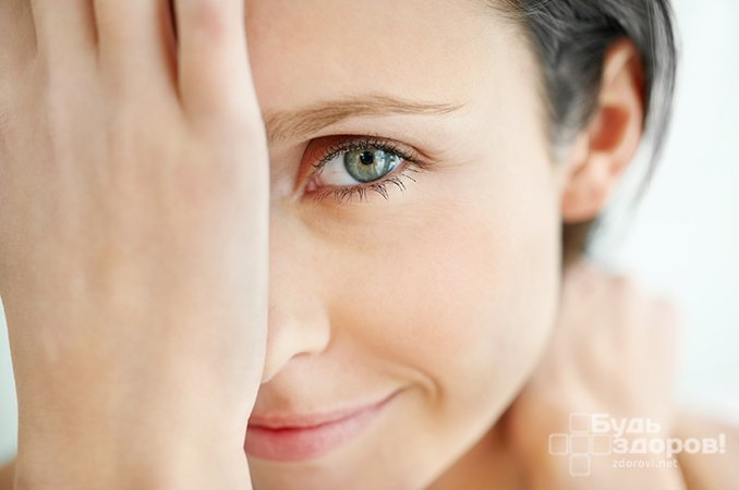 Косоглазие характеризуется отклонением глаз при прямом взгляде