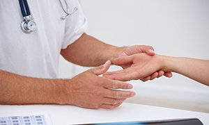 Пластика сухожилий сгибателей и разгибателей пальцев